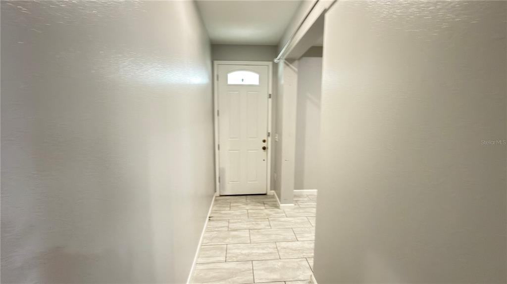 2702 West St Conrad Street Tampa, FL 33607 - Photo 9 of 23