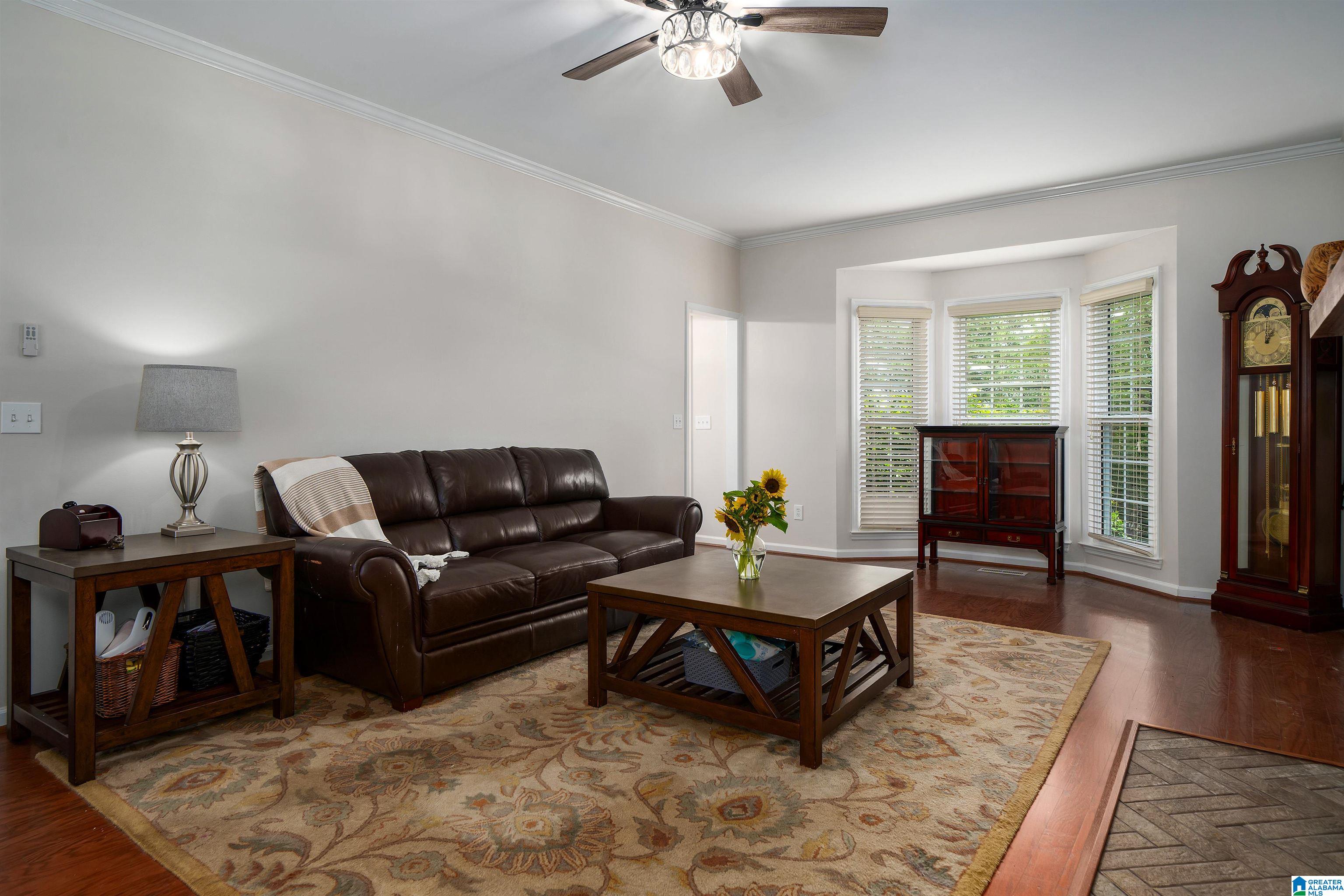 34 Shades Crest Road Hoover, AL 35226 - Photo 12 of 37