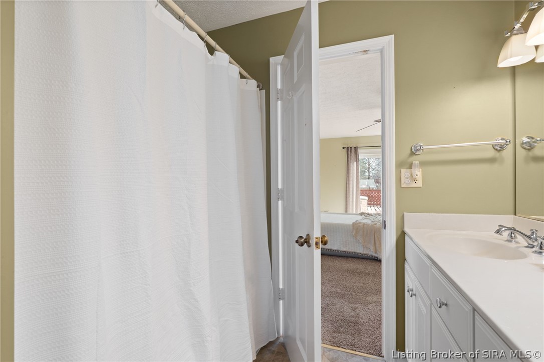 528 Drawbrook Circle New Albany, IN 47150 - Photo 27 of 49