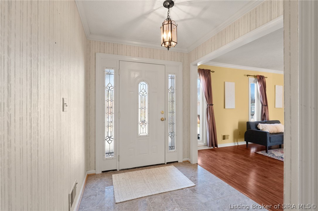 528 Drawbrook Circle New Albany, IN 47150 - Photo 3 of 49