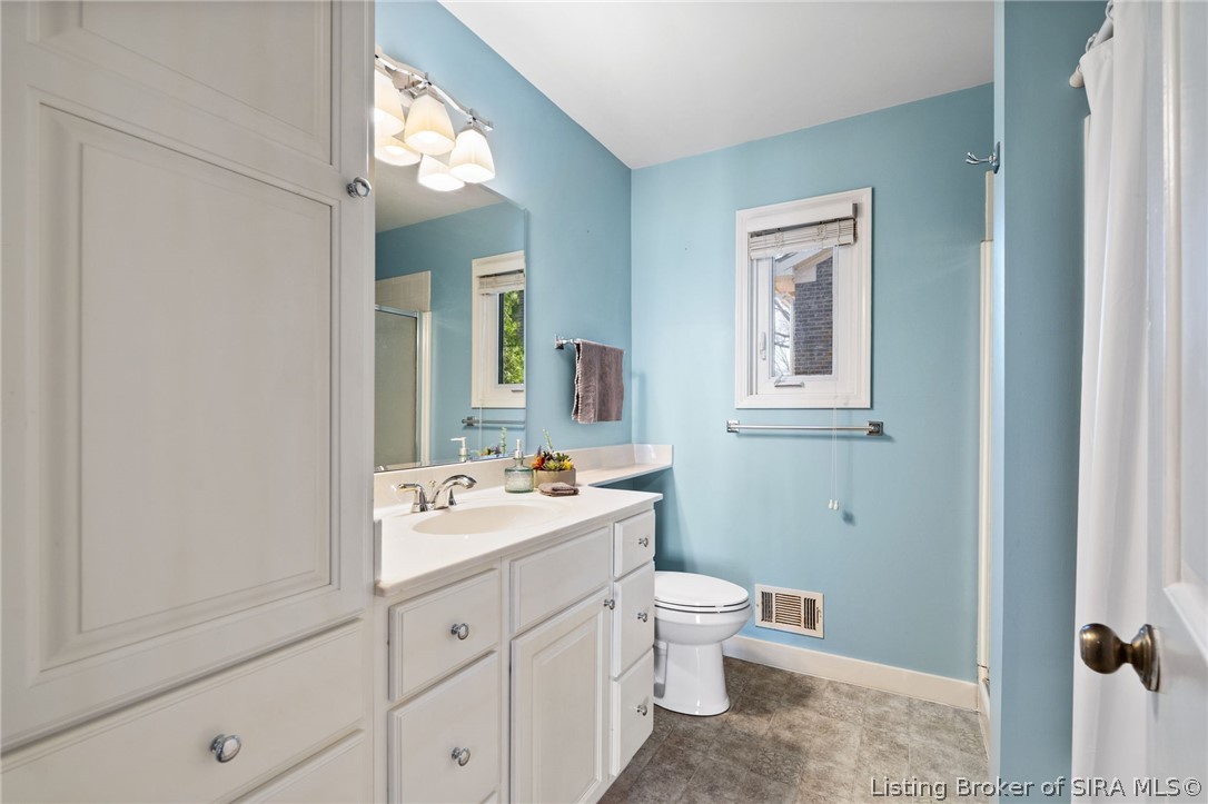 528 Drawbrook Circle New Albany, IN 47150 - Photo 34 of 49