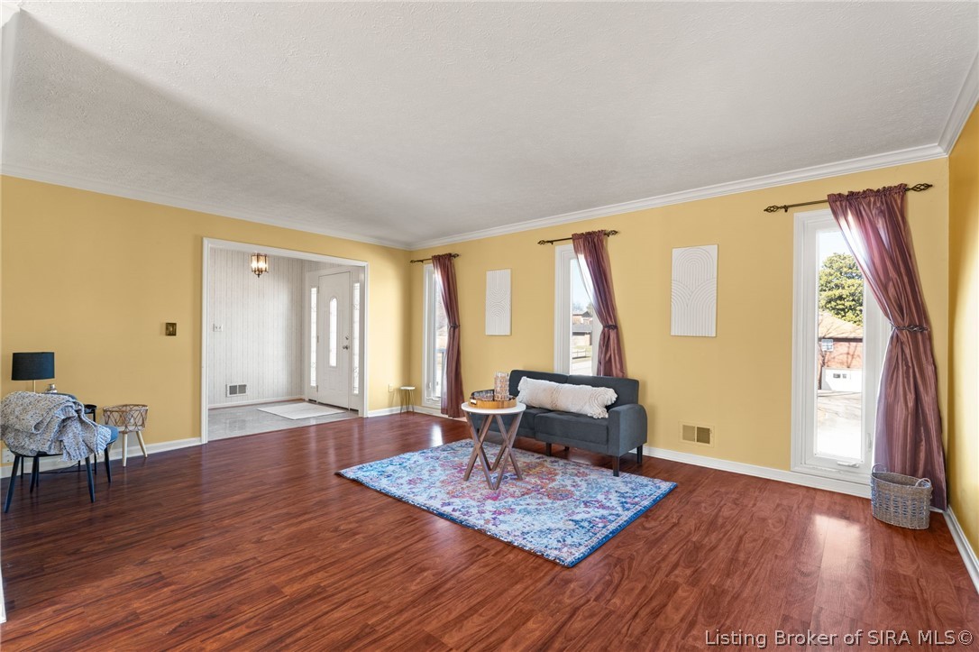 528 Drawbrook Circle New Albany, IN 47150 - Photo 4 of 49