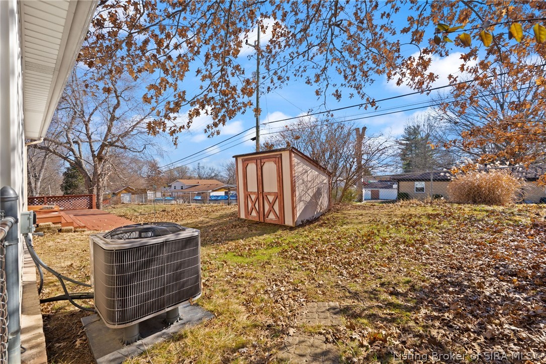 528 Drawbrook Circle New Albany, IN 47150 - Photo 43 of 49