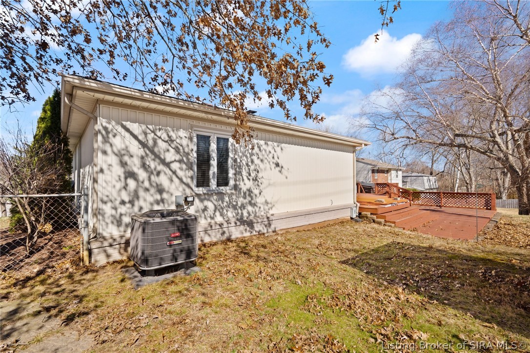 528 Drawbrook Circle New Albany, IN 47150 - Photo 44 of 49