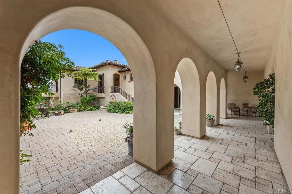 7090 Via Guadalupe Rancho Santa Fe, CA 92067 - Photo 32 of 59