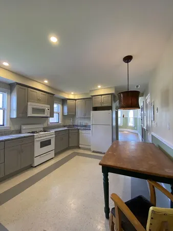 $3,800 | 18 Haverford Street, Unit 3, Boston, MA 02130