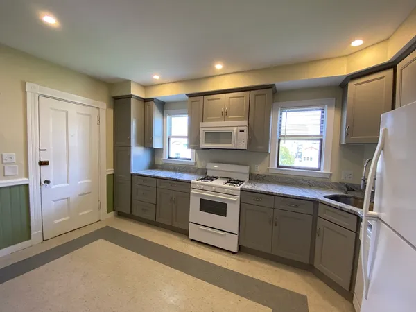 $3,800 | 18 Haverford Street, Unit 3, Boston, MA 02130