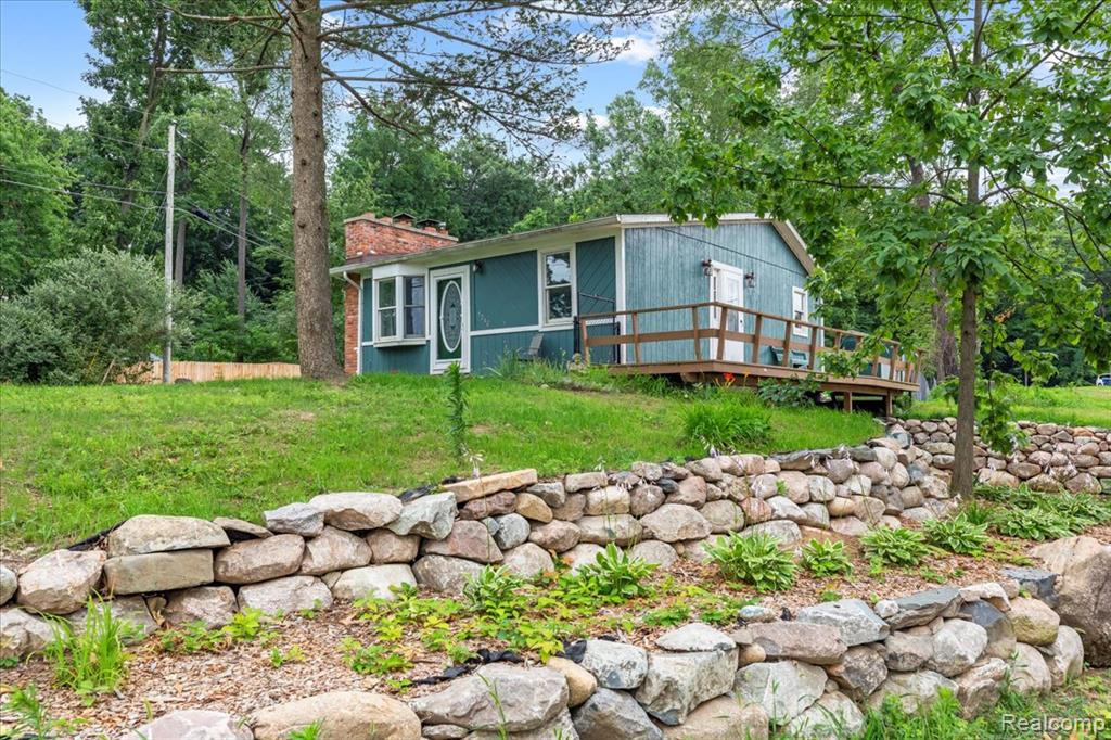 5246 Wayne Road White Lake, MI 48383 - Photo 8 of 63