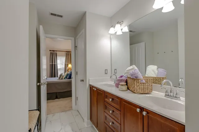 $340,000 | 8662 Gauphin Place, Nashville, TN 37211