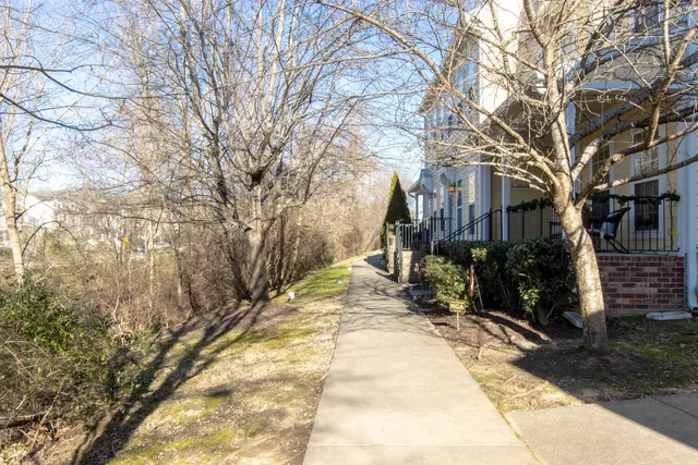 $340,000 | 8662 Gauphin Place, Nashville, TN 37211