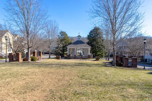 $340,000 | 8662 Gauphin Place, Nashville, TN 37211