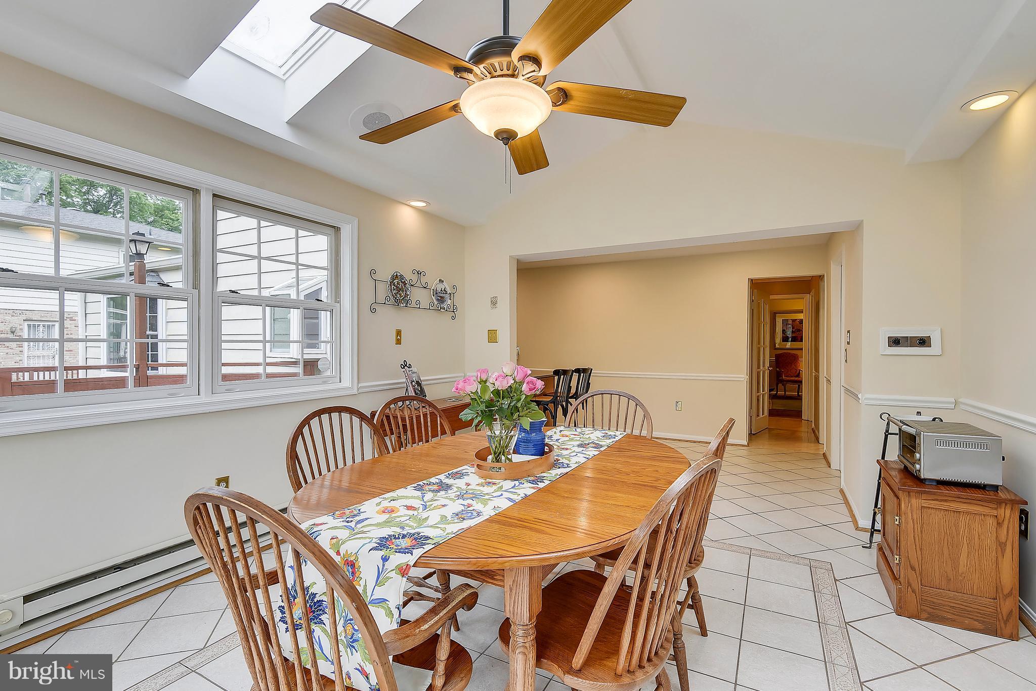 9420 Old Courthouse Road Vienna, VA 22182 - Photo 11 of 30 Interior (General)