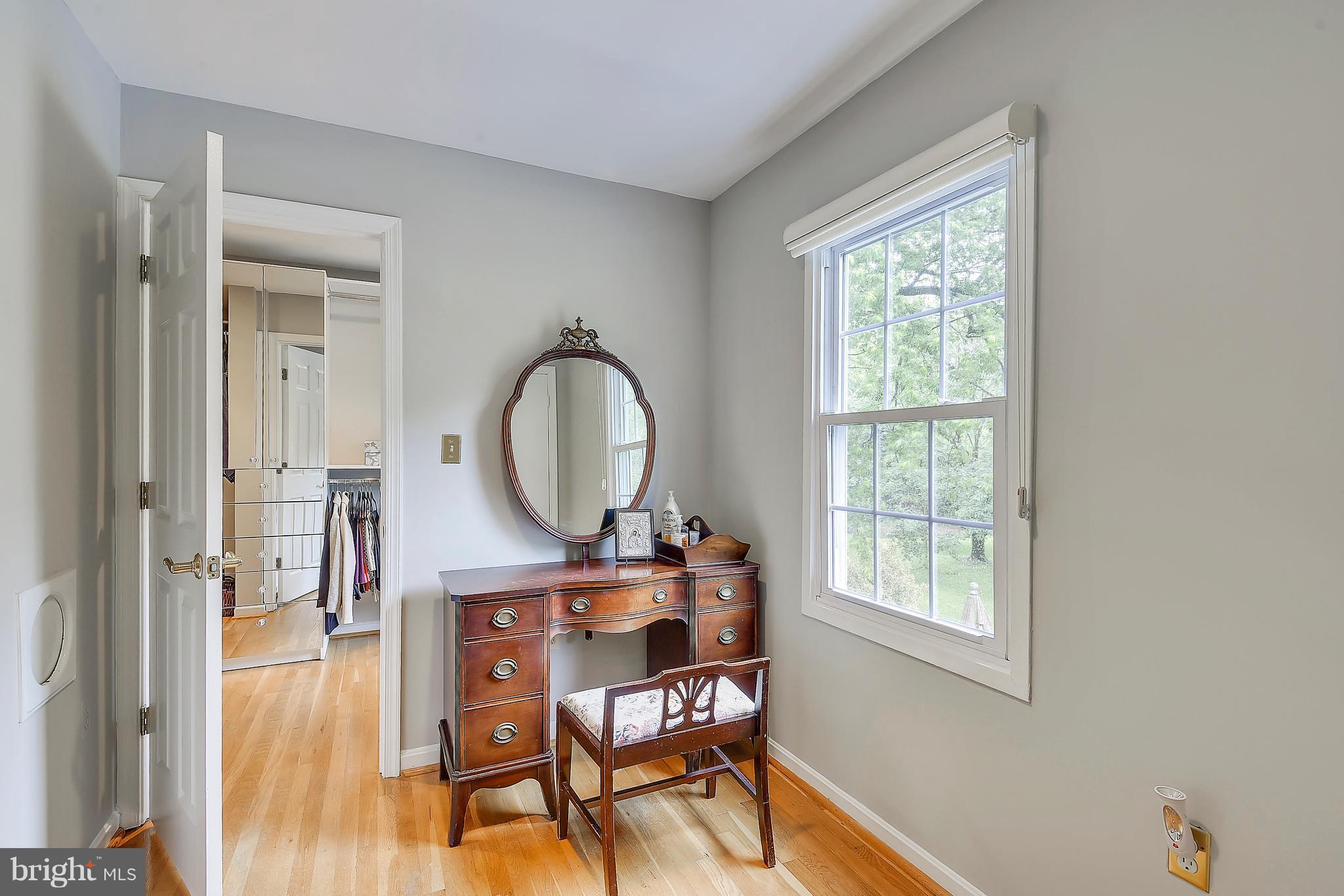 9420 Old Courthouse Road Vienna, VA 22182 - Photo 15 of 30 Bedroom (Master)