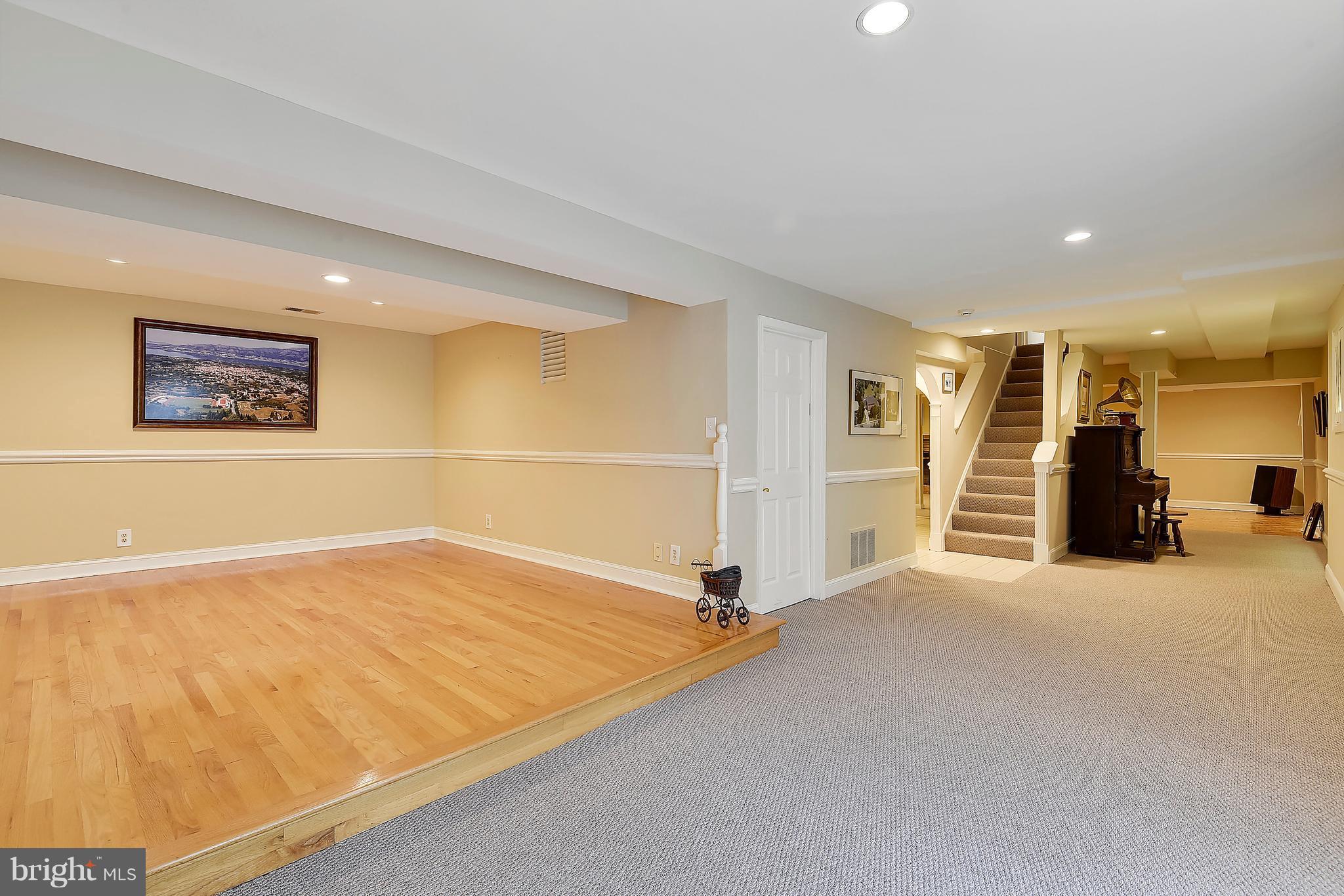9420 Old Courthouse Road Vienna, VA 22182 - Photo 22 of 30 Interior (General)
