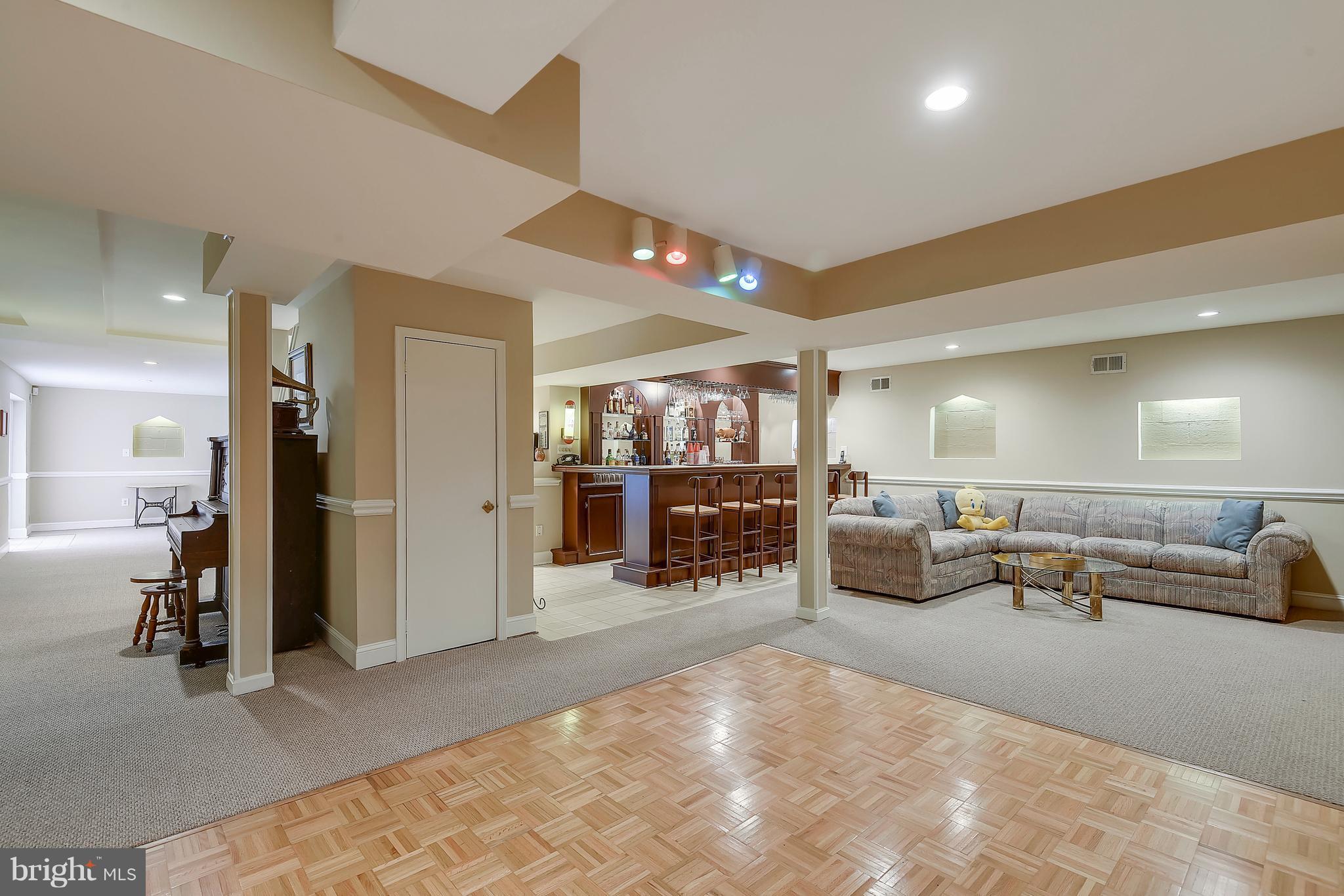 9420 Old Courthouse Road Vienna, VA 22182 - Photo 23 of 30 Interior (General)
