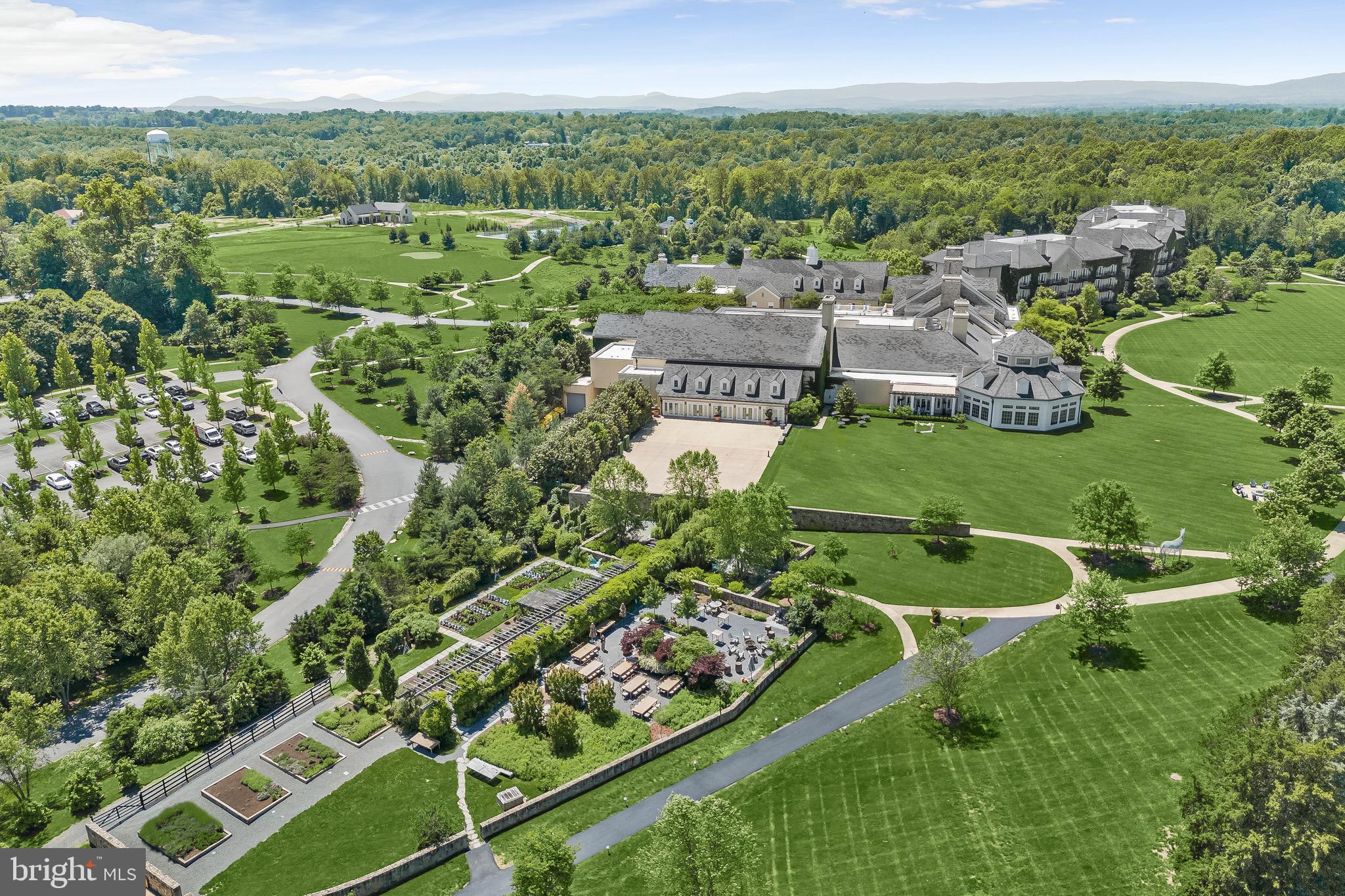 606 Martingale Ridge Drive Middleburg, VA 20117 - Photo 33 of 43 Resort Aerial