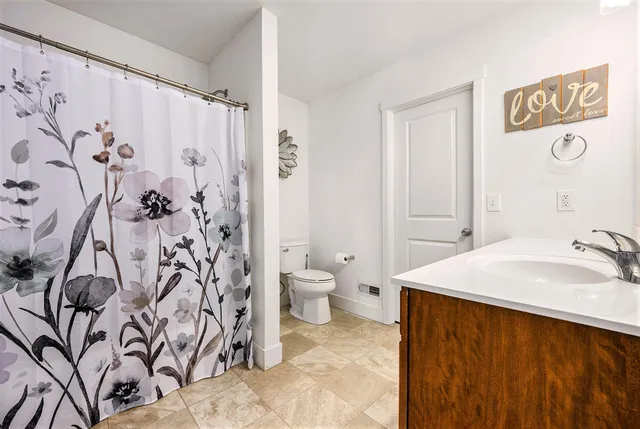 $325,000 | 59103 Silvergrass Drive, Mattawan, MI 49071