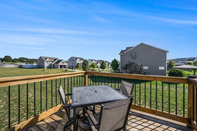 $325,000 | 59103 Silvergrass Drive, Mattawan, MI 49071