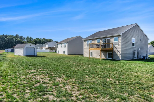 $325,000 | 59103 Silvergrass Drive, Mattawan, MI 49071