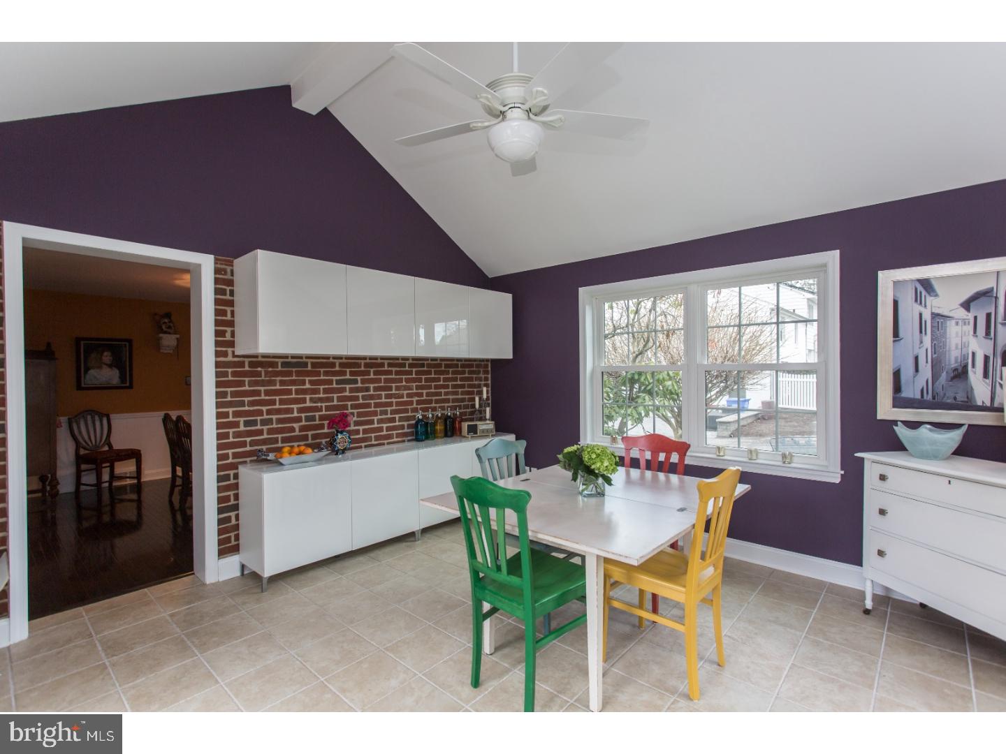210 Ridgewood Road Media, PA 19063 - Photo 5 of 23 Sun Room