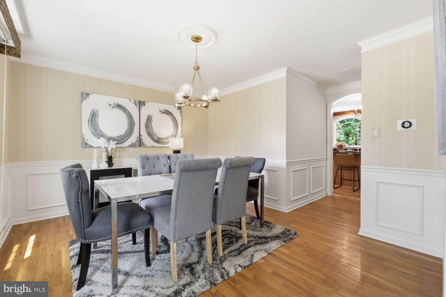 1332 Winding Waye Lane Silver Spring, MD 20902 - Photo 8 of 84