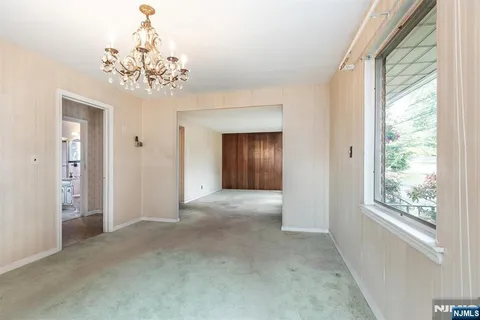 $399,000 | 66 Coeyman Avenue, Bloomfield, NJ 07003