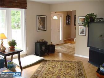 5 Waterview Road Downingtown, PA 19335 - Photo 3 of 12 Living Room