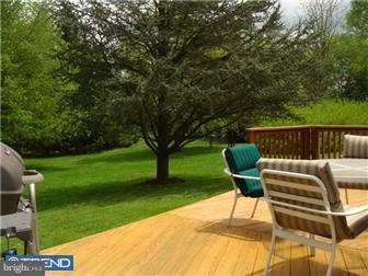 5 Waterview Road Downingtown, PA 19335 - Photo 10 of 12 Exterior Back