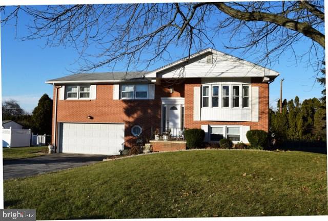 2725 Kingston Road York, PA 17402 - Photo 1 of 32 Gallery Image 1