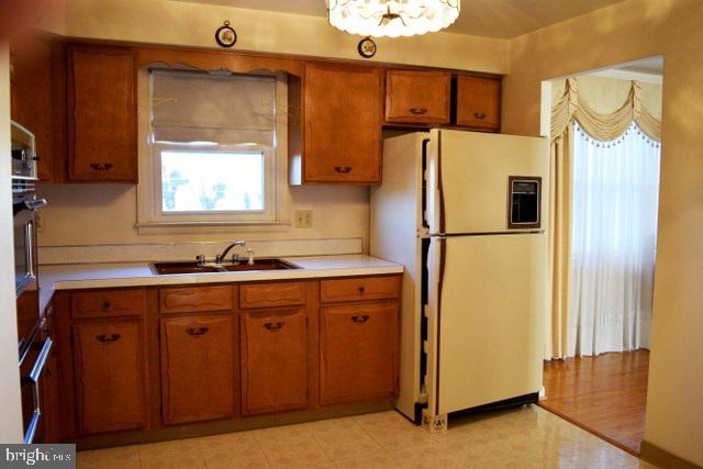 2725 Kingston Road York, PA 17402 - Photo 8 of 32 Gallery Image 8