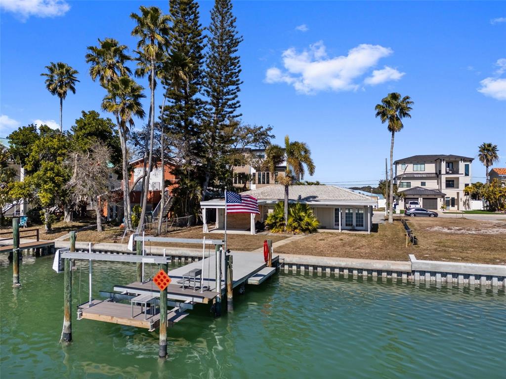 837 Bay Point Drive Madeira Beach, FL 33708 - Photo 21 of 23