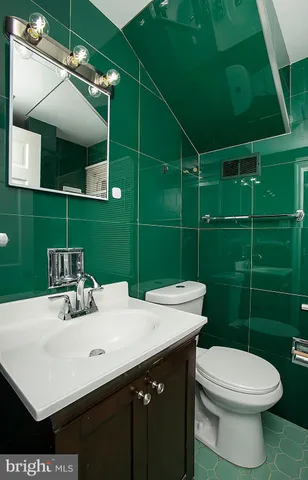 $1,540 | 4102 Elmerton Avenue, Unit A, Harrisburg, PA 17109