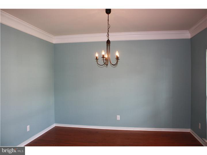 38 Shipps Way Delanco, NJ 08075 - Photo 10 of 24 Dining Room