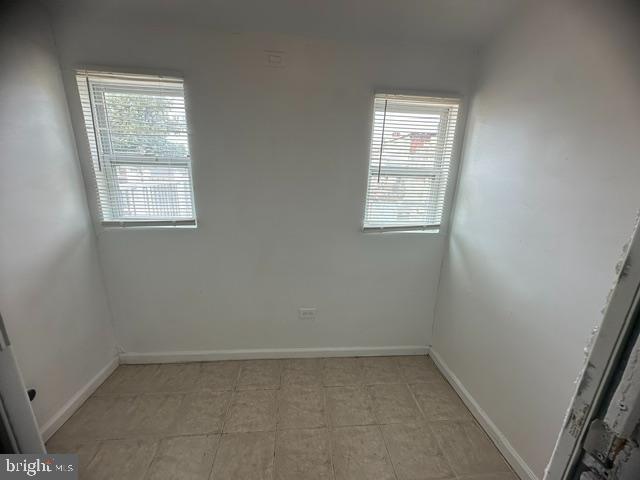 970 North Franklintown Road Baltimore, MD 21216 - Photo 21 of 33