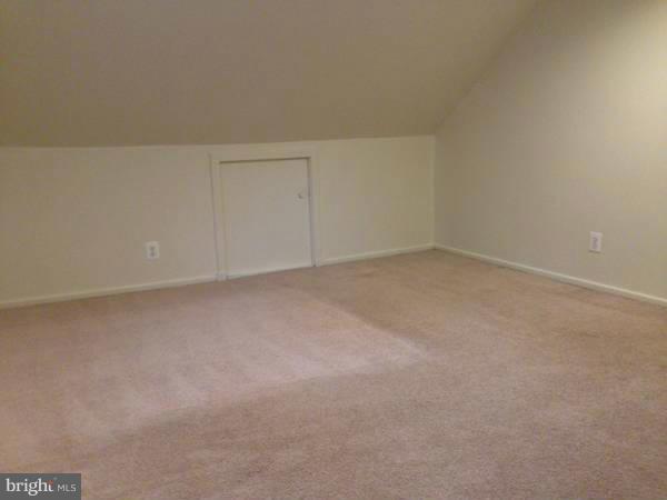 911 Robin Road Silver Spring, MD 20901 - Photo 10 of 15