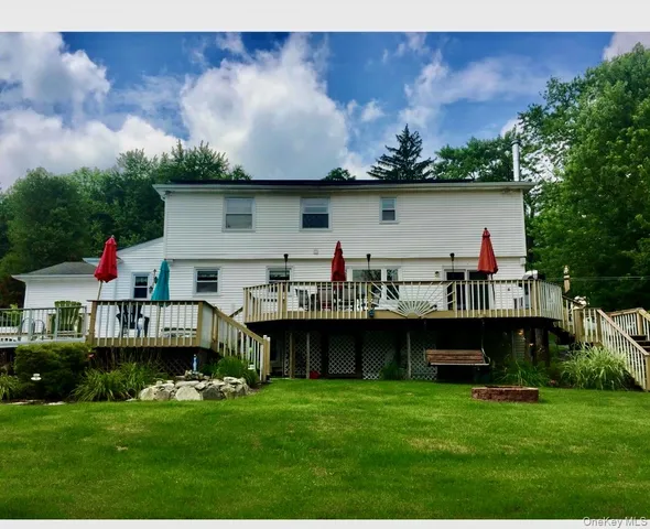 $785,000 | 146 Wood Street, Mahopac, NY 10541