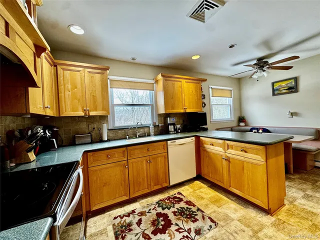 $785,000 | 146 Wood Street, Mahopac, NY 10541