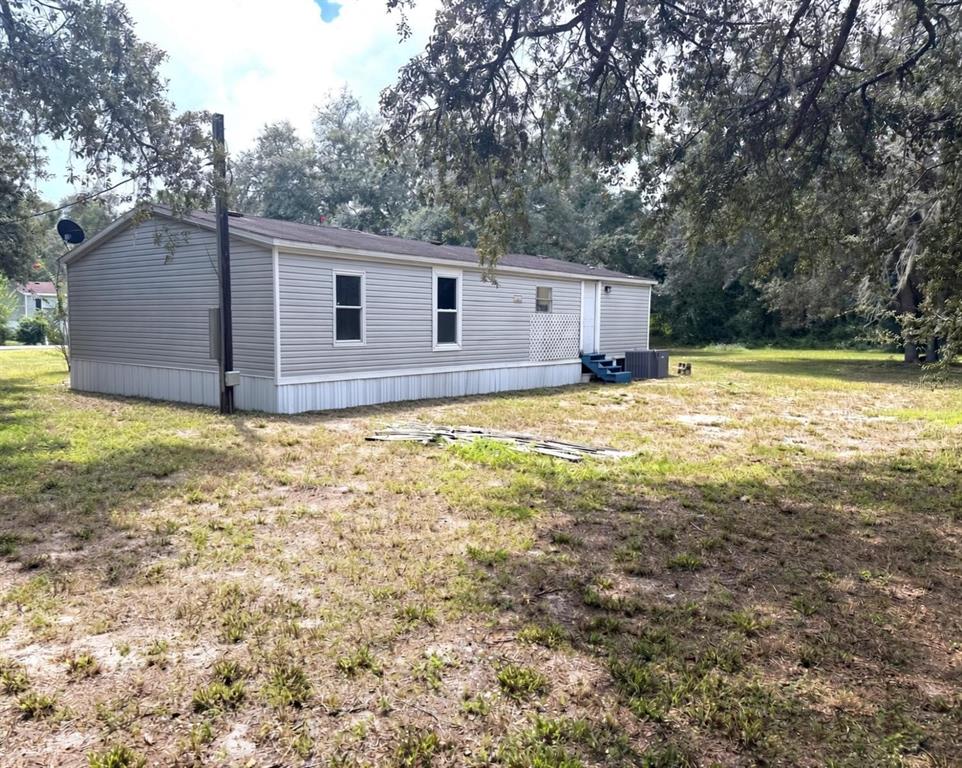 9485 Rousseau Street Webster, FL 33597 - Photo 14 of 18 Gallery Image 14