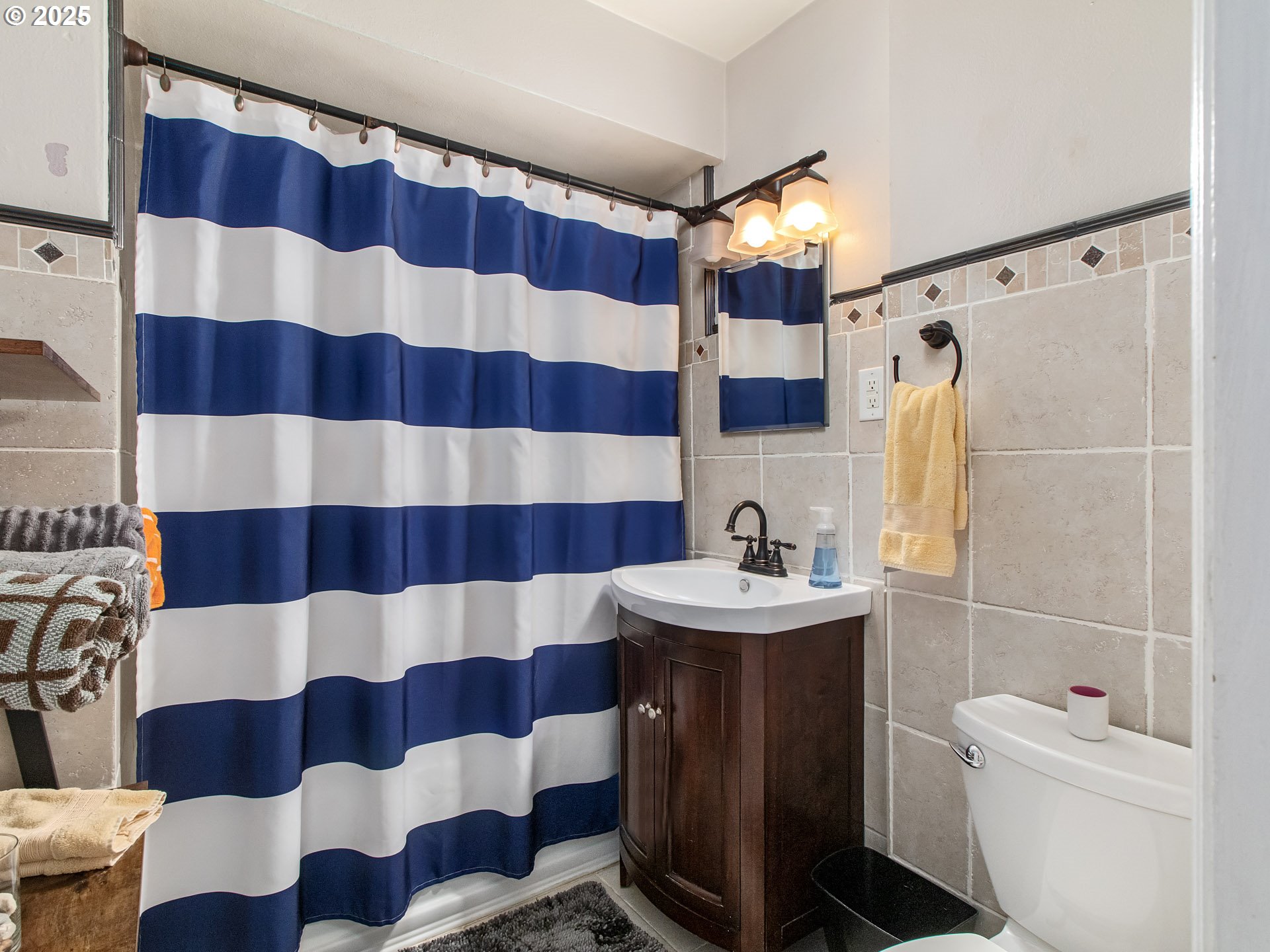 11790 Southwest 90th Avenue Portland, OR 97223 - Photo 13 of 35