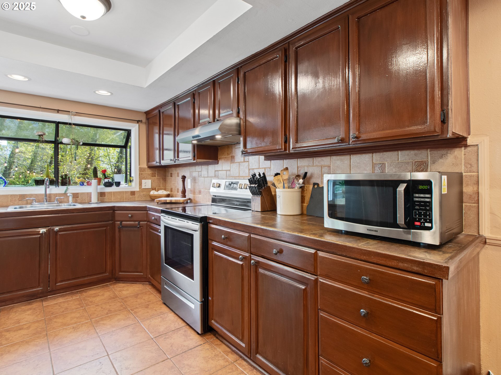 11790 Southwest 90th Avenue Portland, OR 97223 - Photo 25 of 35