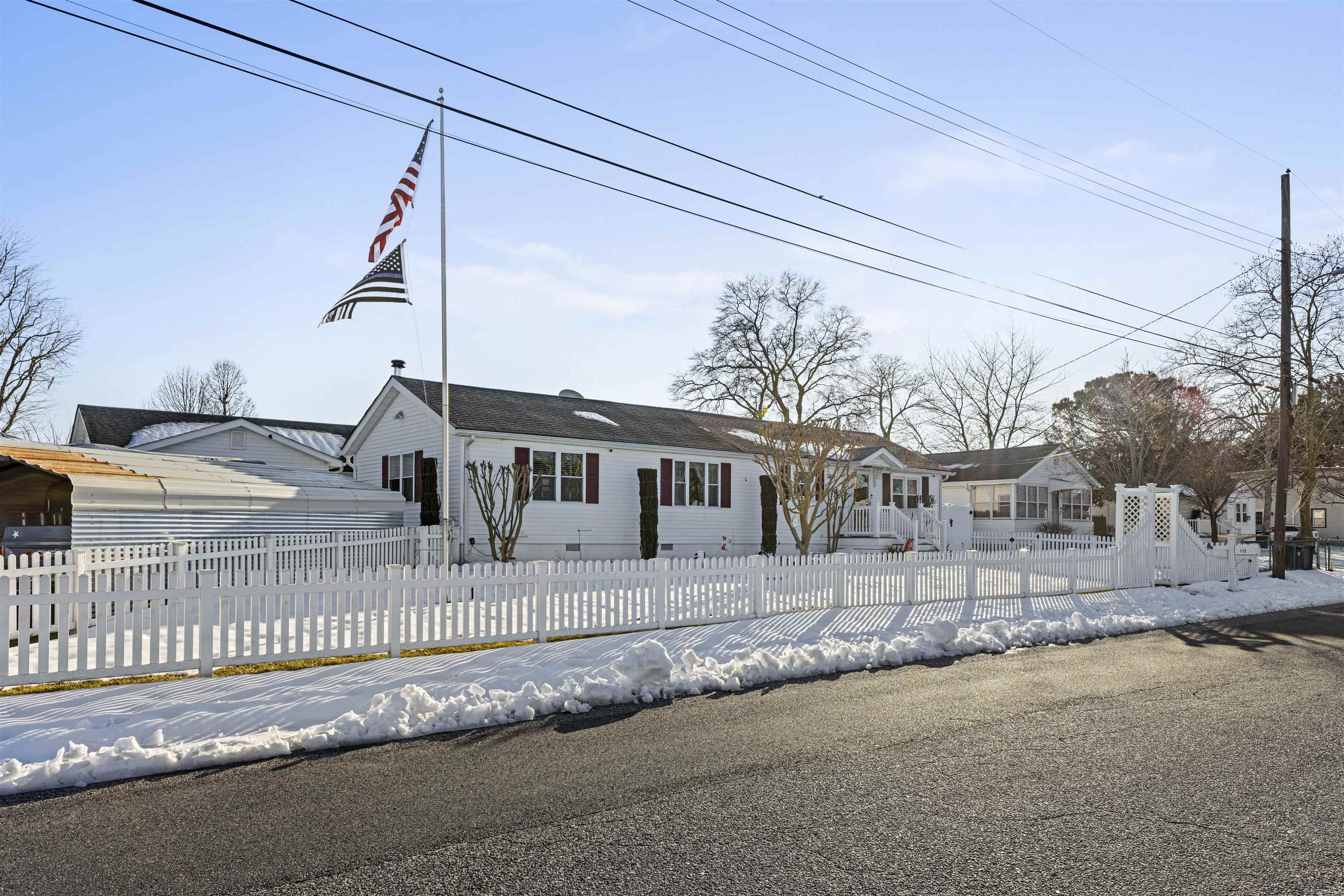 112 East Drumbed Road Villas, NJ 08251 - Photo 2 of 42 a house view with a backyard