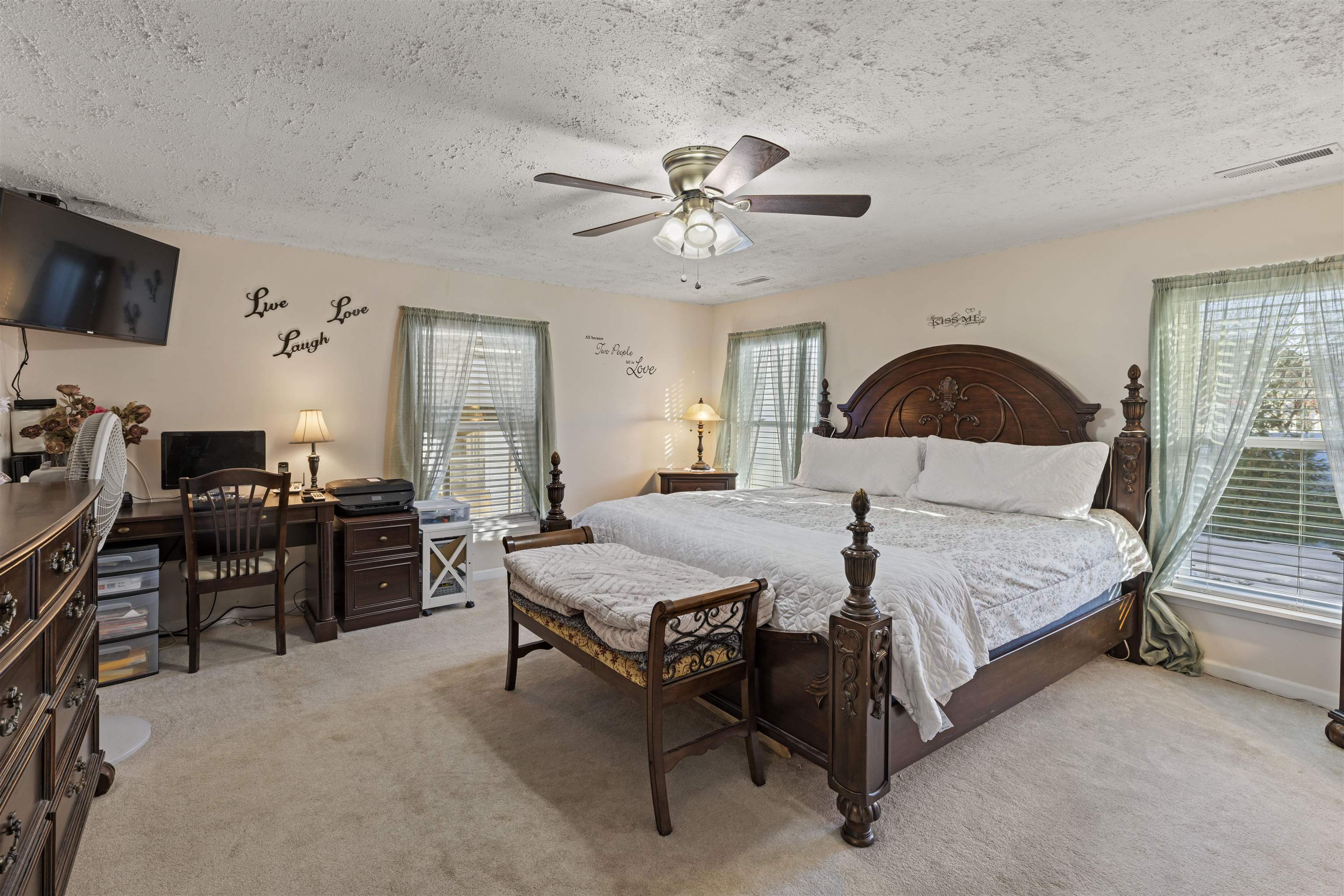 112 East Drumbed Road Villas, NJ 08251 - Photo 22 of 42 a bedroom with a bed a computer on desk and a dresser