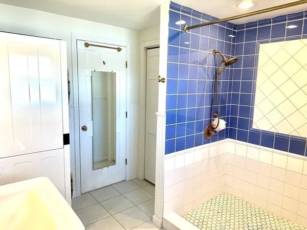 $499,000 | 14 Melinda Lane, Easthampton, MA 01027