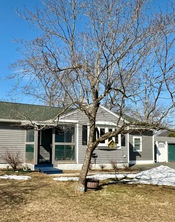 $499,000 | 14 Melinda Lane, Easthampton, MA 01027