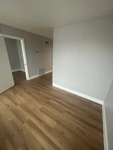 $2,000 | 185 Marion Street, Unit 3, Boston, MA 02128