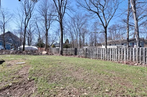 $1,800 | 63 Iowa Avenue, Lake Hopatcong, NJ 07849