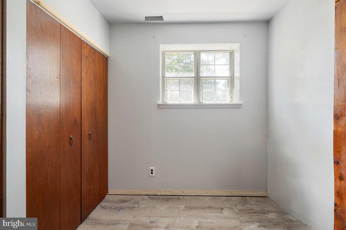 8275 Maple Avenue Pennsauken, NJ 08109 - Photo 17 of 43 an empty room with windows