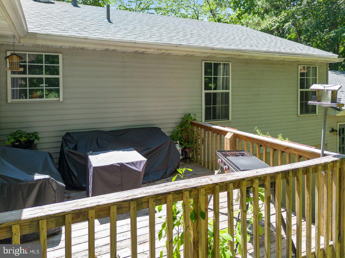8275 Maple Avenue Pennsauken, NJ 08109 - Photo 37 of 43 a view of balcony with furniture