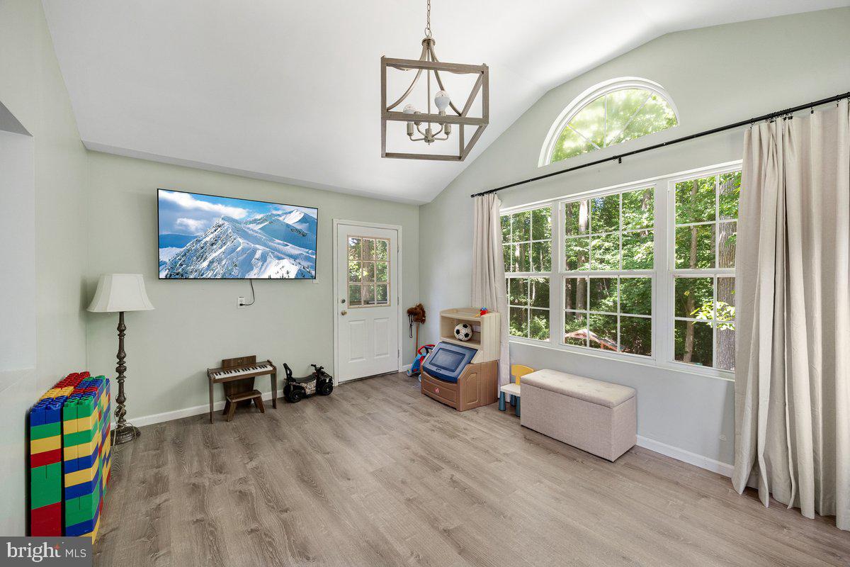 8275 Maple Avenue Pennsauken, NJ 08109 - Photo 10 of 43 a living room with furniture and a large window