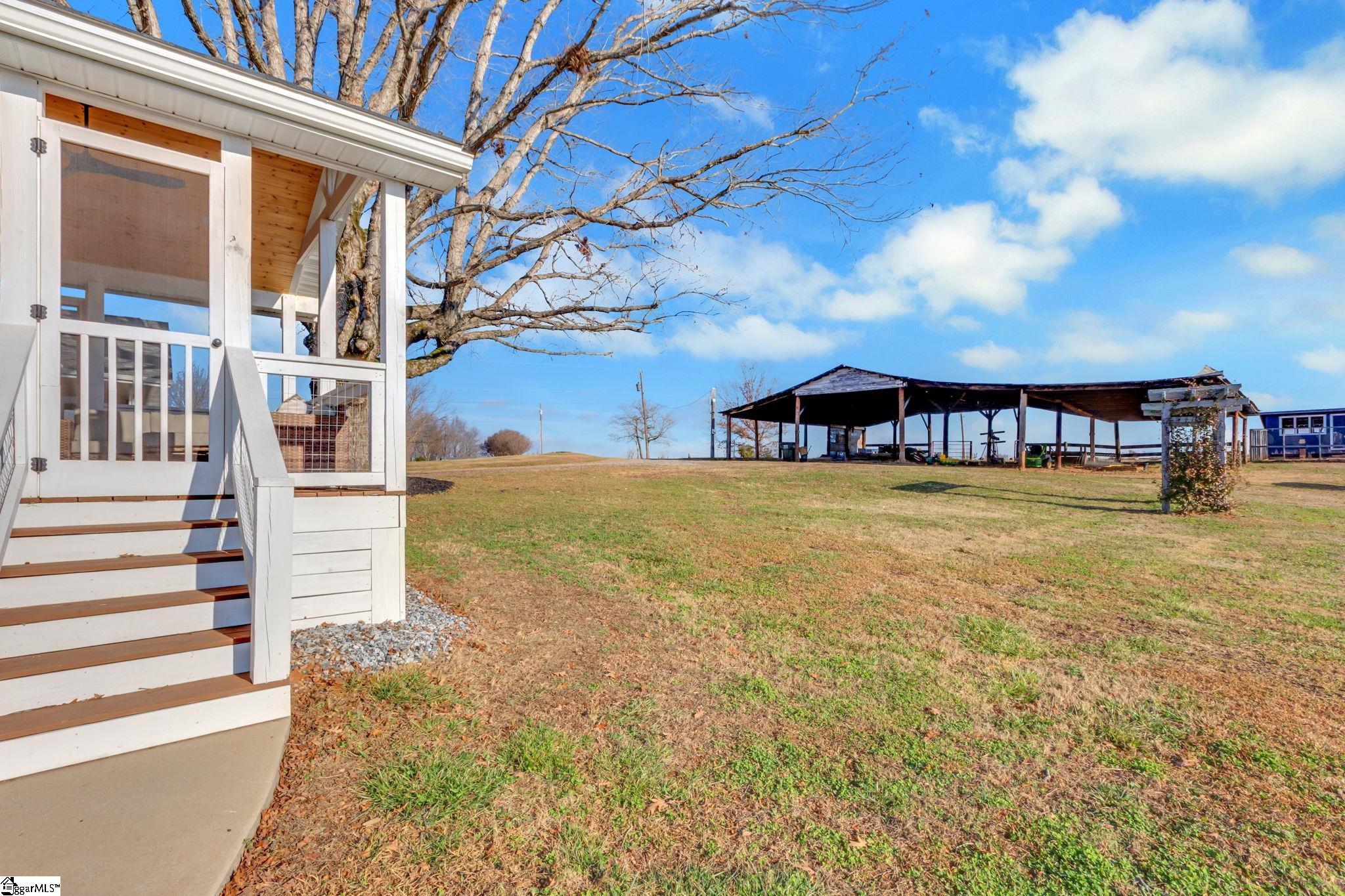 558 Barnett Road Greer, SC 29651 - Photo 24 of 42 Gallery Image 24